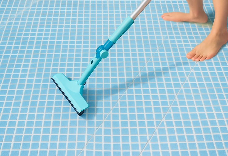 Algae Removal in Los Angeles